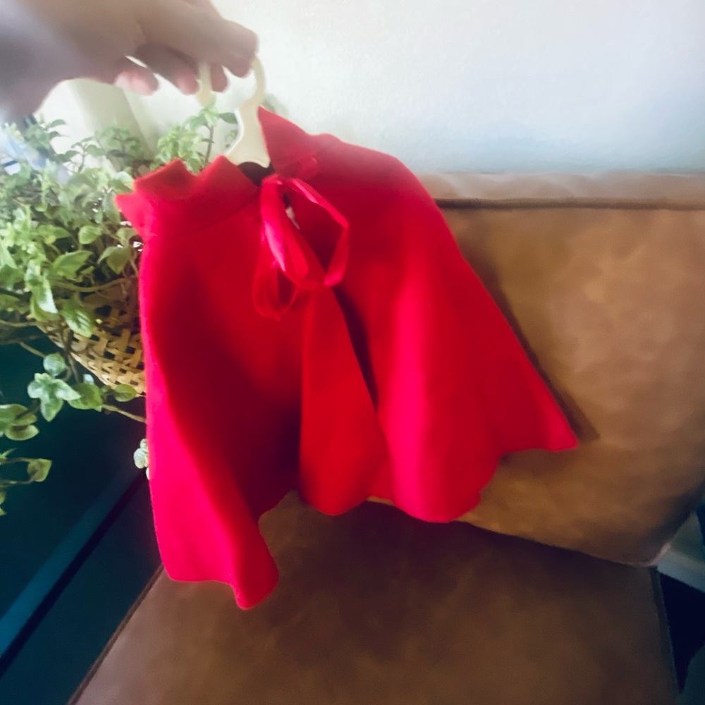 American girl felicity red cape